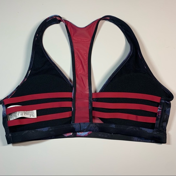 Roxy Large mesh and strappy back - Picture 4 of 8